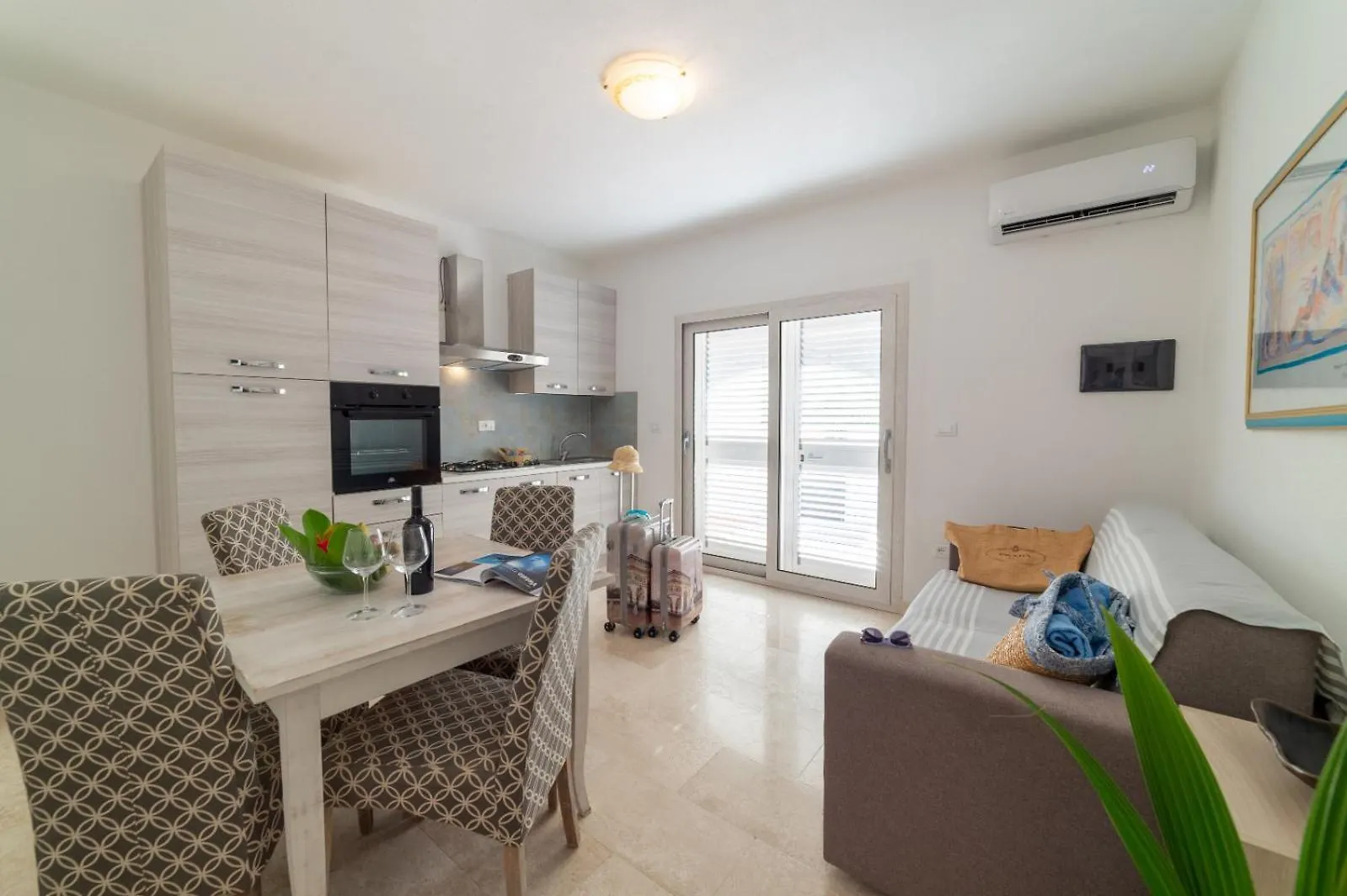 Villa Federica By Etra Vacanze contacts